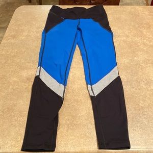 Woman’s FJ footjoy leggings size small